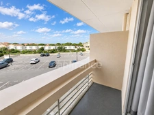 Prix en baisse ! Studio lumineux 4 couchages avec terrasse et vue Canigou – Résidence en bord de mer avec piscine