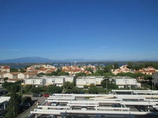 Prix en baisse ! Studio lumineux 4 couchages avec terrasse et vue Canigou – Résidence en bord de mer avec piscine