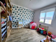 À VENDRE – VILLA 5 CHAMBRES AVEC PISCINE À BAHO (66)