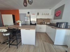 Villa contemporaine 3 faces – 90 m² – Prestations premium – À 5 min de la mer