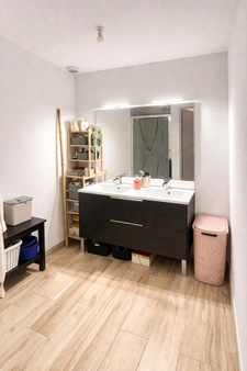 Villa contemporaine 3 faces – 90 m² – Prestations premium – À 5 min de la mer