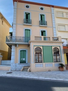 Bien d'exception en front de mer - Appartement dans une maison de maître classée - Cerbère