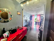 BAGES - EXCLUSIVITE - Maison 3 faces de 110 m² avec piscine, jardin et prestations de qualité