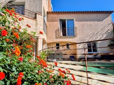 PERPIGNAN | VILLA DE CARACTÈRE DE 194 M² AVEC SÉJOUR CATHÉDRALE, JARDIN ARBORÉ DE 1 119 M² ET PISCINE