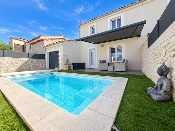 BEAUVOISIN – Maison 94 m² – 3 chambres – Piscine au sel – Garage