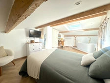 Maison à vendre 4 pièces NIMES (30), piscine et garage