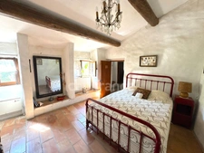 Maison à vendre 5 pièces MEYNES (30)Maison de caractère avec tropézienne & patio – un lieu de vie unique chargé d’histoire