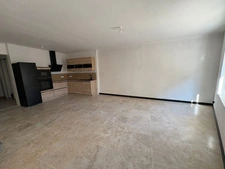 Maison à vendre 4 pièces GENERAC (30) rénovée - sans travaux -
