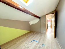 Maison de maître de caractère  à vendre 5 pièces BEAUVOISIN (30)