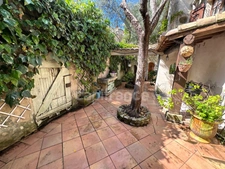 Maison à vendre 5 pièces MEYNES (30)Maison de caractère avec tropézienne & patio – un lieu de vie unique chargé d’histoire