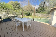 Maison à vendre 4 pièces NIMES (30), piscine et garage