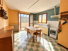 Maison familiale -149m² habitables, 5 chambres, Terrain de 657 m² – Roquemaure (30)