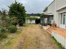  Maison à rénover à Saumur - Bagneux — pierre de tuffeau — proche Thouet  (49)