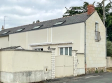 Maison à rénover à Saumur - Bagneux — pierre de tuffeau — proche Thouet  (49)