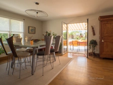 Saumur Château – Maison contemporaine 220 m² – Jardin 997 m² – Coup de cœur familial