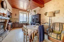 Maison DE VILLAGE SAINT GENCE (87)