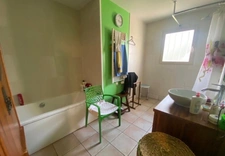 Maison de plain-pied avec locataire en place – Oradour-sur-Glane