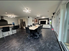 Maison passive 4 Chambres avec Piscine Chauffée, Étang et Performances Écologiques