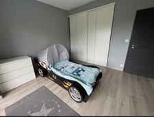 Maison passive 4 Chambres avec Piscine Chauffée, Étang et Performances Écologiques