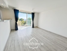 Appartement à vendre 4 pièces LA CIOTAT (13) - 74m2  terrasse vue mer - cave - au calme - à pieds centre ville.