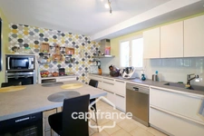 Dpt Var (83), à vendre SAINT CYR SUR MER maison P5 de 100 m² - Terrain de 554,00 m² 