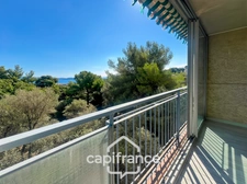 Appartement à vendre 4 pièces LA CIOTAT (13) - 74m2  terrasse vue mer - cave - au calme - à pieds centre ville.