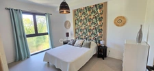 Apartment for sale, 4 rooms, BANDOL (83) + 2 parking spaces + terrace