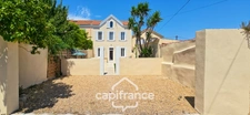Maison à vendre 5 pièces LA SEYNE SUR MER (83)+ 2 parkings.