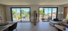 Apartment for sale, 4 rooms, BANDOL (83) + 2 parking spaces + terrace