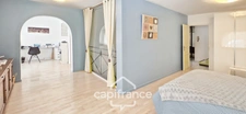 6-room apartment + 1 double garage TOULON (83)