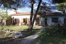 Dpt Var (83), à vendre TOULON maison 5 pièces + terrain 1000m² + garage.  