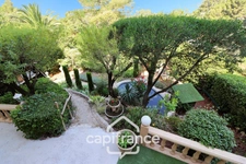 Dpt Var (83), for sale TOULON SERINETTE 4-room apartment + large garden level.  