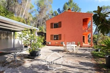 BELGENTIER (83) House for sale 5 rooms + garage 6700m of land.