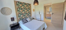 Apartment for sale, 4 rooms, BANDOL (83) + 2 parking spaces + terrace