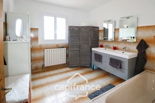 House for sale, 7 rooms, LA CADIERE D'AZUR (83)