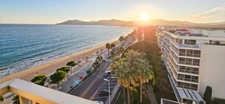 Appartement à vendre 2 pièces, front de mer CANNES (06)