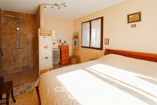 BELGENTIER (83) House for sale 5 rooms + garage 6700m of land.