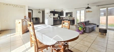 House for sale, 5 rooms + swimming pool, SOLLIES VILLE (83)