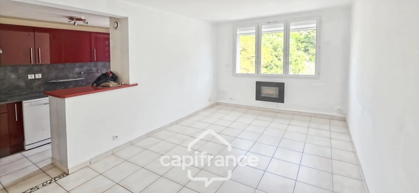 Appartement à vendre 3 pièces LA SEYNE SUR MER Balaguier(83)