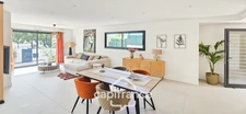 Appartement à vendre 3 pièces Rdc 3 parkings 2 garage BANDOL (83)