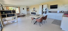 Apartment for sale, 4 rooms, BANDOL (83) + 2 parking spaces + terrace