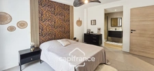 Appartement à vendre 3 pièces Rdc 3 parkings 2 garage BANDOL (83)