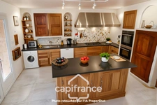 Maison à vendre 7 pièces LA CADIERE D'AZUR (83)