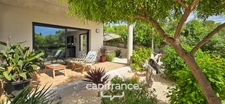 Appartement à vendre 3 pièces Rdc 3 parkings 2 garage BANDOL (83)