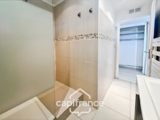 Appartement à vendre 4 pièces LA CIOTAT (13) - 74m2  terrasse vue mer - cave - au calme - à pieds centre ville.