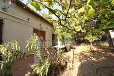 Dpt Var (83), à vendre TOULON maison 5 pièces + terrain 1000m² + garage.  