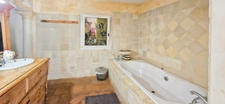 House for sale: 6-room villa + swimming pool, 3000m² plot, SOLLIES TOUCAS (83)