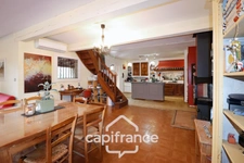 Maison à vendre 7 pièces LA CADIERE D'AZUR (83)