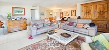 Apartment for sale 4 rooms SANARY SUR MER (83) + 2 garages + Parking.
