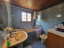 Corps de ferme – 1 280 m² de hangars + maison DPE B – Saint-Sever (40)